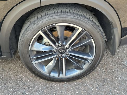 Used 2025 INFINITI QX50 Sport image 5