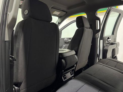 Used 2022 Chevrolet Silverado 2500 W/T w/ WT Fleet Convenience Package image 15