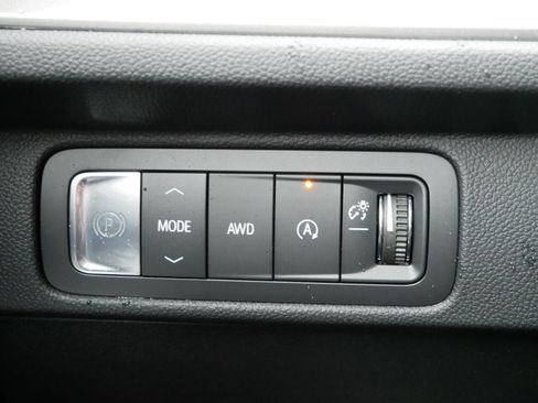 New 2026 Chevrolet Traverse LT w/ Midnight/Sport Edition image 21