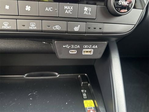 New 2026 Subaru Outback Limited image 80