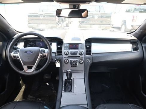 Used 2017 Ford Taurus SEL FWD image 16