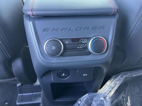 New 2026 Ford Explorer ST-Line image 6