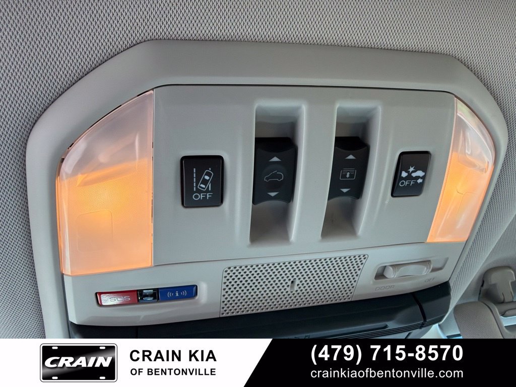 Used 2021 Subaru Ascent Limited w/ Technology Package AWD/4WD image 16