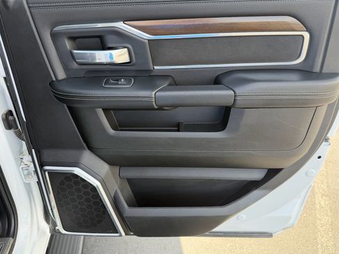Used 2022 RAM 2500 Laramie image 24
