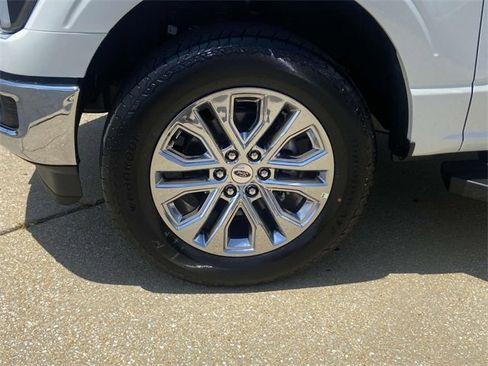 New 2025 Ford F150 Lariat w/ Equipment Group 502A High image 7