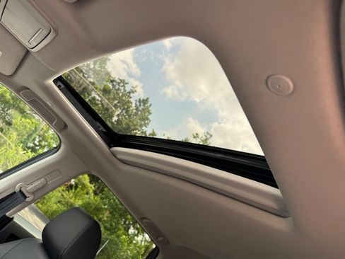 Certified 2025 Honda CR-V EX-L image 20