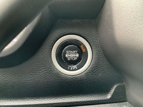 Used 2020 RAM 2500 Big Horn image 18