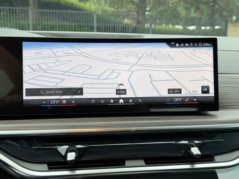 New 2026 BMW X5 xDrive50e w/ Executive Package image 26