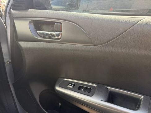 Used 2013 Subaru Impreza WRX Hatchback AWD/4WD image 32