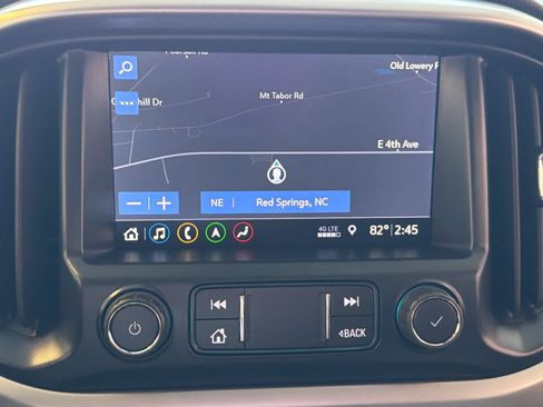 Used 2022 Chevrolet Colorado LT w/ Luxury Package AWD/4WD image 38