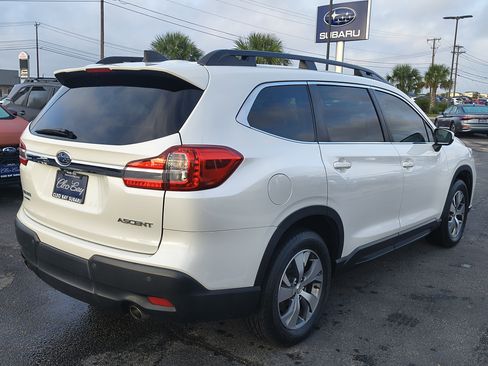 Used 2022 Subaru Ascent Premium w/ Convenience Package image 5