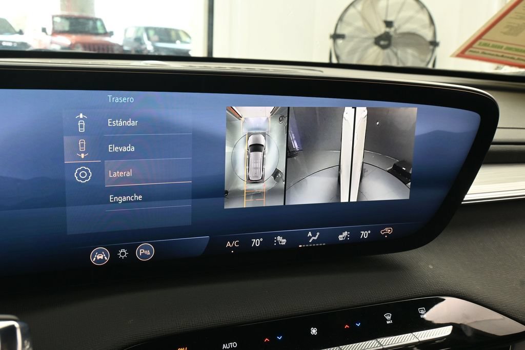Used 2026 Buick Enclave Preferred w/ LPO, Floor Liner Package FWD image 20