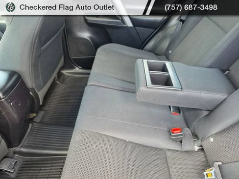 Used 2016 Toyota RAV4 XLE AWD/4WD image 39