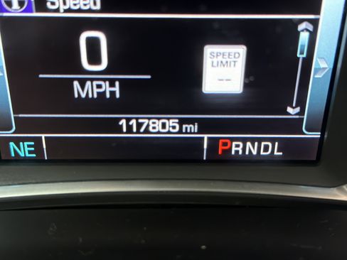 Used 2019 Chevrolet Traverse Premier image 22