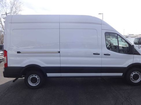 Used 2023 Ford Transit 250 148 High Roof image 9