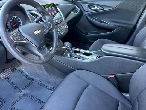 Used 2023 Chevrolet Malibu LT FWD image 11
