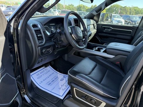 Used 2026 RAM 1500 Laramie AWD/4WD image 11