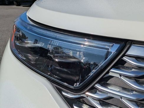 Certified 2021 Ford Explorer Platinum w/ Equipment Group 601A image 10