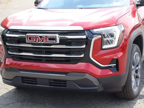 New 2026 GMC Terrain Elevation FWD image 4