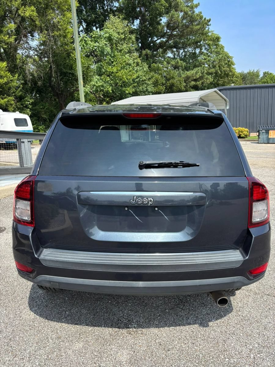 Used 2014 Jeep Compass Sport w/ Power Value Group FWD image 4