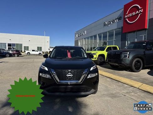 Certified 2023 Nissan Rogue SV image 2