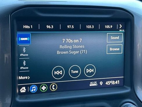 Used 2022 Chevrolet Silverado 1500 LT Trail Boss w/ LPO, Dark Essentials Package image 15