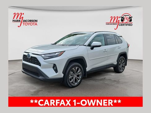 Used 2024 Toyota RAV4 XLE Premium w/ Weather Package AWD/4WD image 1