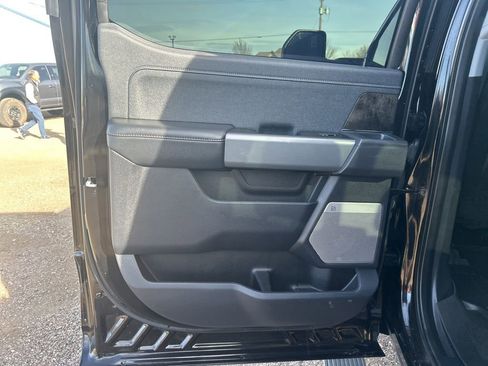 Used 2024 Ford F250 Lariat w/ Lariat Ultimate Package image 31