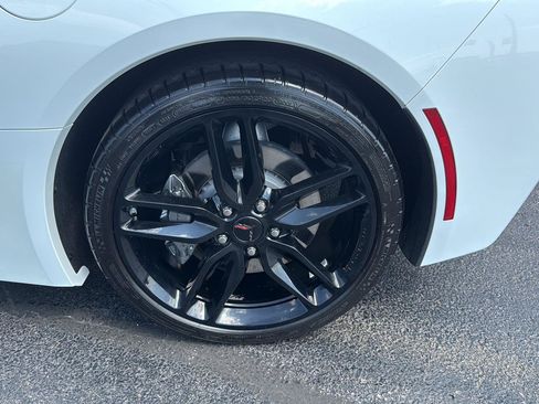 Used 2019 Chevrolet Corvette Stingray Coupe w/ Battery Protection Package RWD image 28