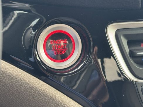 Used 2020 Honda Ridgeline RTL-E image 6