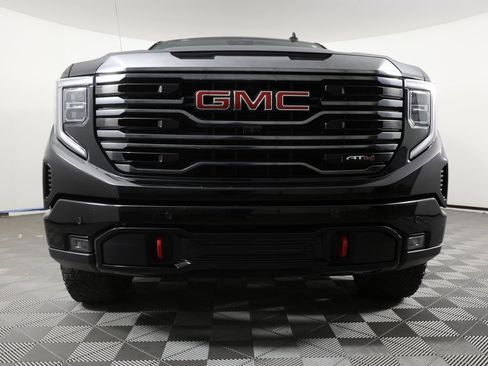 Used 2024 GMC Sierra 1500 AT4 w/ Technology Package image 2