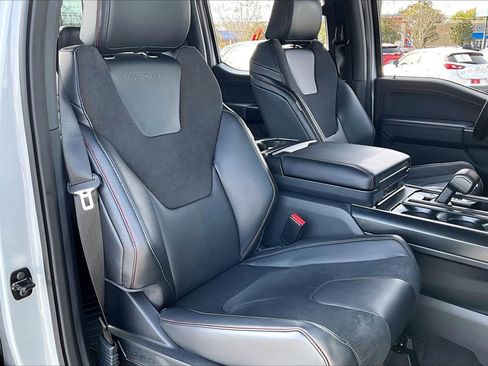 Used 2025 Ford F150 Raptor image 26