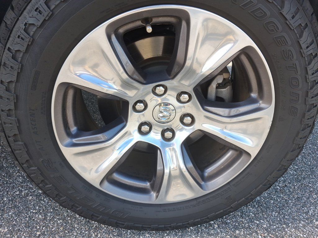 Used 2020 RAM 1500 Laramie AWD/4WD image 16