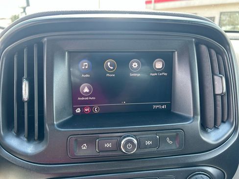 Used 2021 Chevrolet Colorado W/T image 14