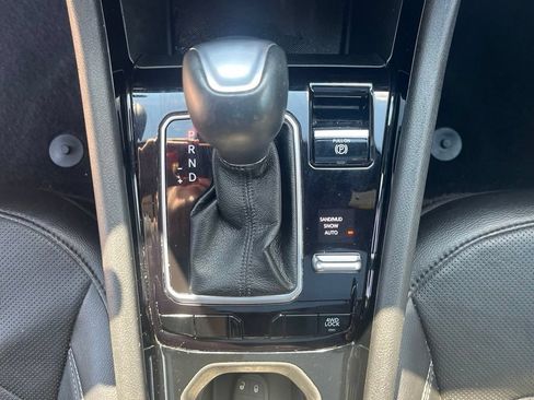 Used 2025 Jeep Compass Limited w/ Elite Group AWD/4WD image 25