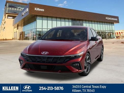 Used 2025 Hyundai Elantra Sport FWD image 8