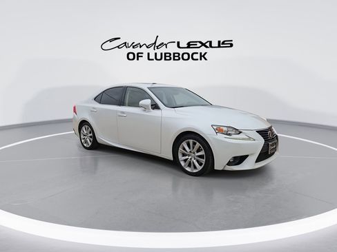 Used 2015 Lexus IS 250 RWD image 2