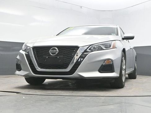 Used 2021 Nissan Altima 2.5 S FWD image 34