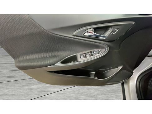 Used 2021 Chevrolet Malibu LT FWD image 10