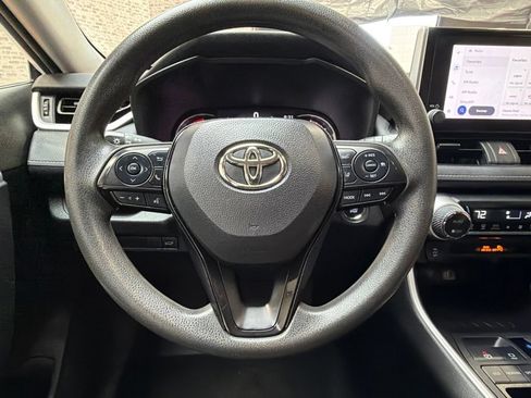 Used 2023 Toyota RAV4 XLE w/ Convenience Package FWD image 14
