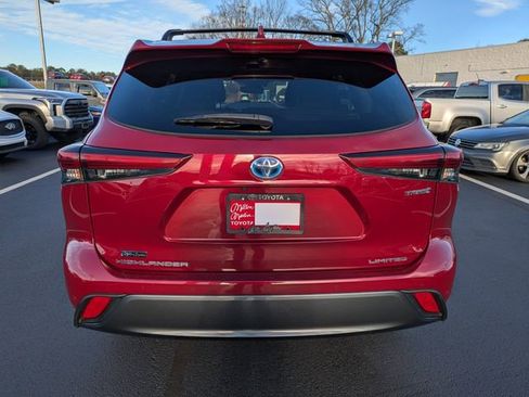 Used 2021 Toyota Highlander Limited image 5