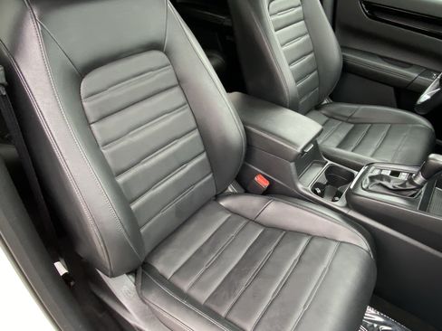 Used 2025 Honda CR-V EX-L image 11