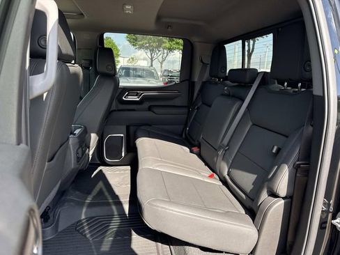 New 2026 Chevrolet Silverado 1500 LT Trail Boss w/ Convenience Package II AWD/4WD image 16
