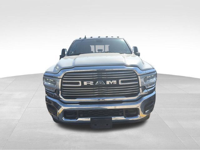 Used 2024 RAM 3500 Laramie w/ Towing Technology Group AWD/4WD image 3