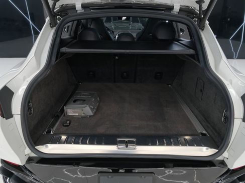 Used 2023 Aston Martin DBX 707 AWD/4WD image 18