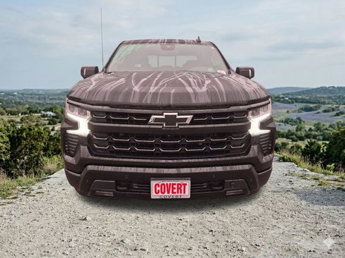 Used 2025 Chevrolet Silverado 1500 RST image 2
