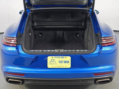 Used 2019 Porsche Panamera 4 Executive w/ Premium Package Plus AWD/4WD image 10