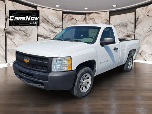 Used 2012 Chevrolet Silverado 1500 W/T RWD image 3