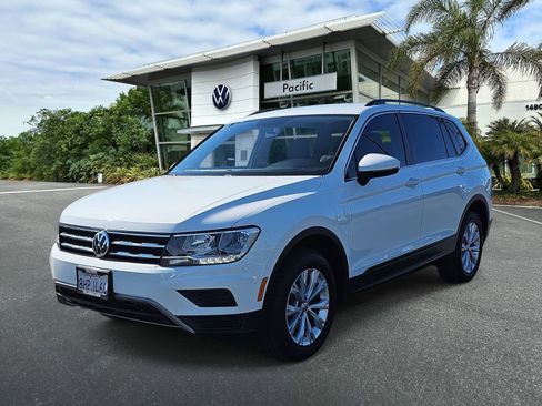 Used 2019 Volkswagen Tiguan SE image 1