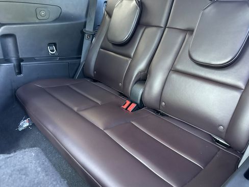 Used 2025 Ford Explorer Platinum w/ LUX Leather Package AWD/4WD image 36